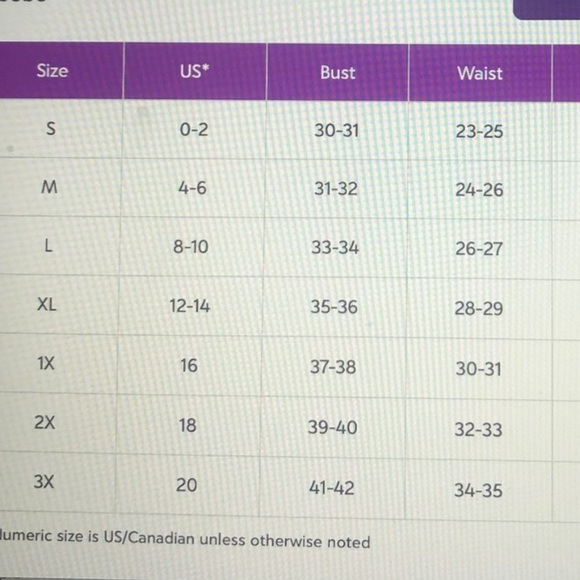 2 sports bras Bebe & New Balance - Picture 8 of 8